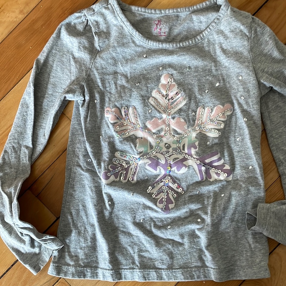Snowflake long sleeve
